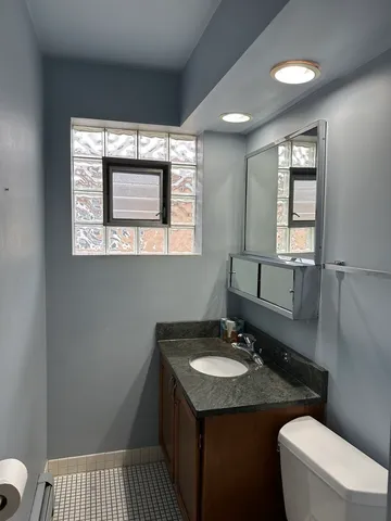 $2,100 | 2538 North 75th Avenue, Unit 2, Elmwood Park, IL 60707