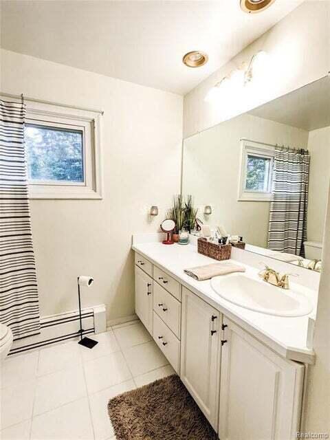 26150 Barbados Road Farmington, MI 48334 - Photo 26 of 39 25