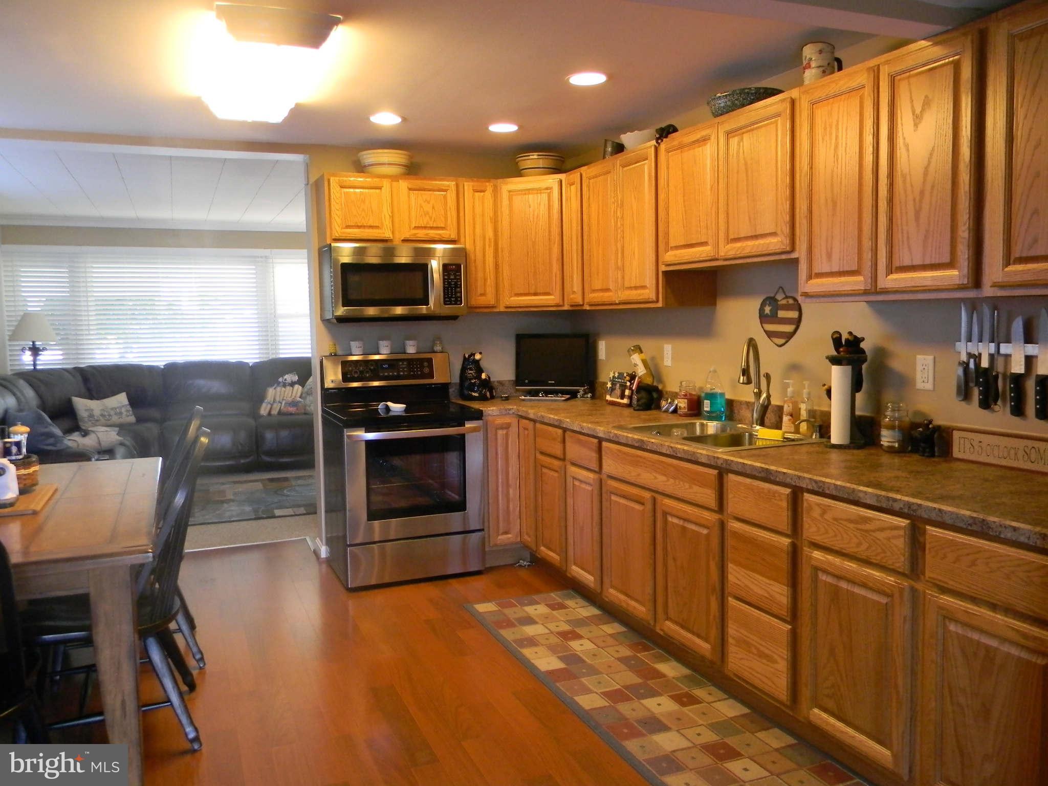 1412 3rd Road Baltimore, MD 21220 - Photo 16 of 18 Eat In Kitchen