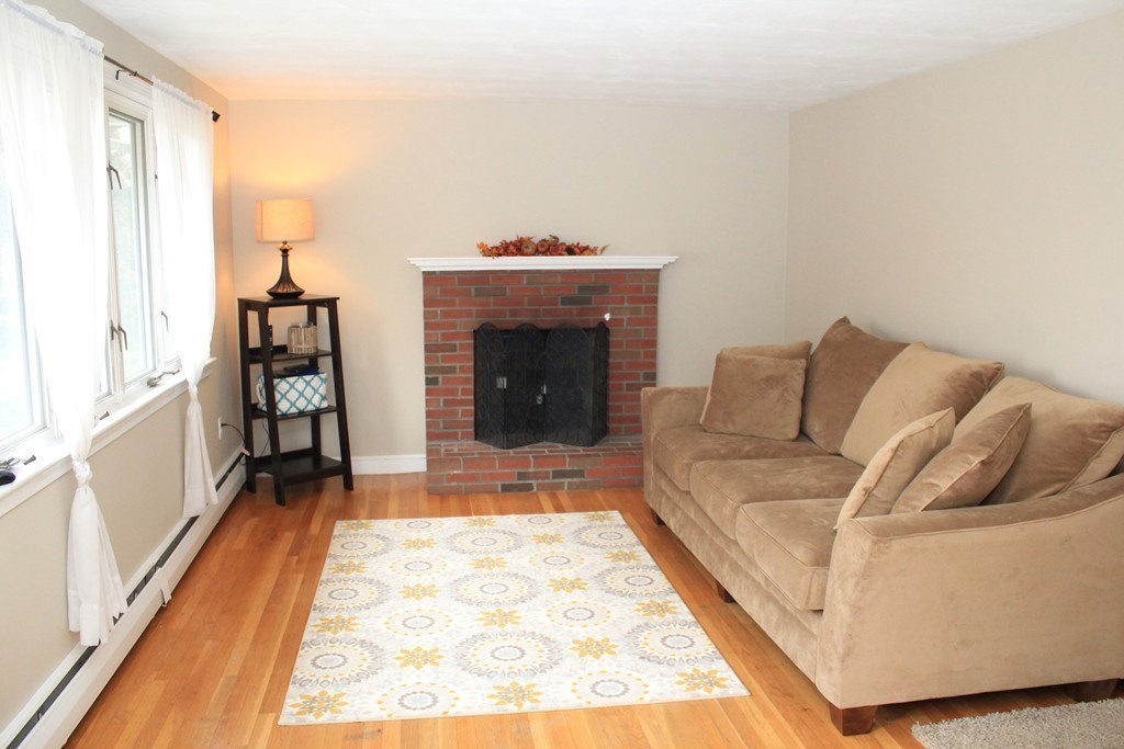 75 Century Road Weymouth, MA 02190 - Photo 6 of 20 Gallery Image 6
