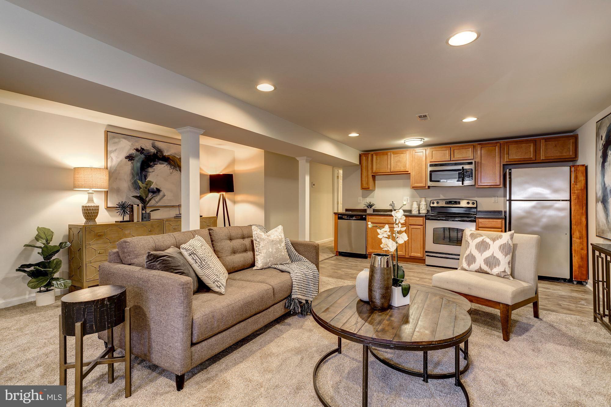 923 R Street Northwest Washington, DC 20001 - Photo 14 of 18 Rent reduces between $400,000 - $500,000 Mortgage