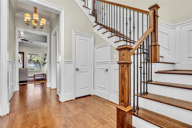 $904,000 | 4702 Lido Lane, Houston, TX 77092