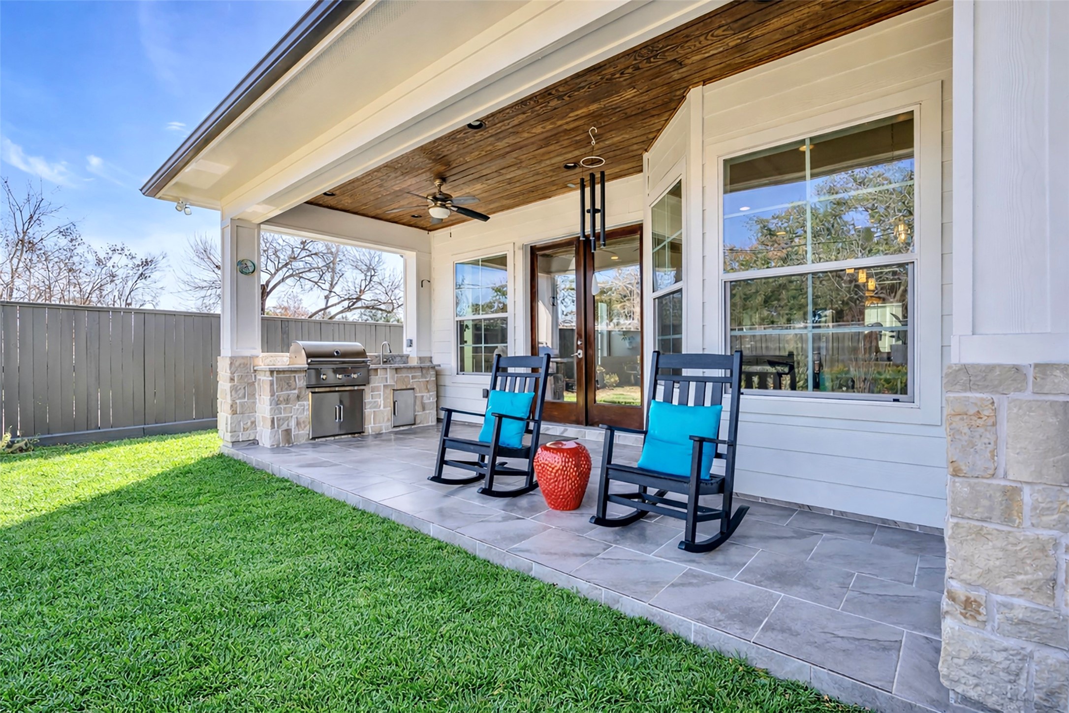 4702 Lido Lane Houston, TX 77092 - Photo 33 of 38 Outdoor kitchen and double doors from family room leading to the patio create the perfect entertaining space