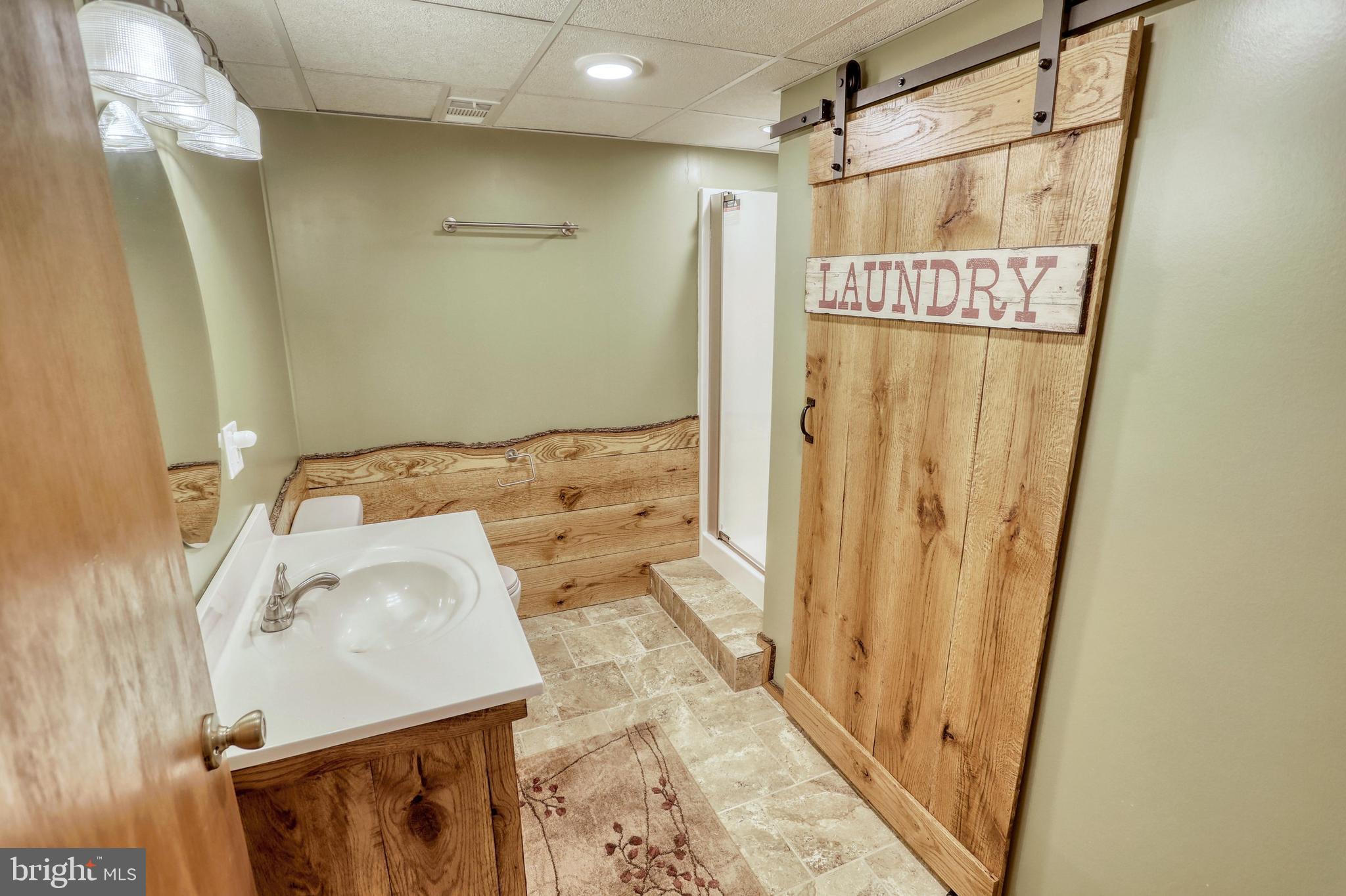 19991 Dutton Road Stewartstown, PA 17363 - Photo 28 of 61 Lower level full bath with laundry access