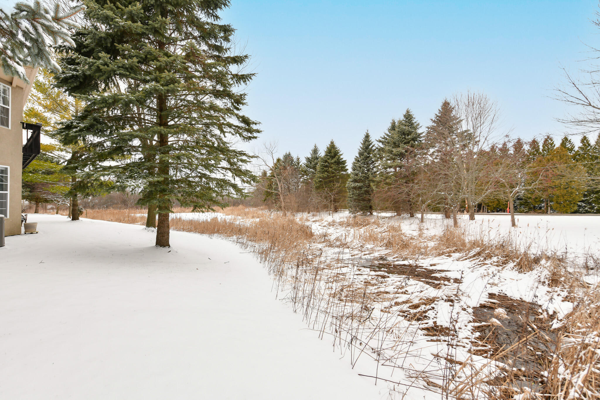 9128 West Elm Court, Unit F Franklin, WI 53132 - Photo 34 of 35 HEN_8520