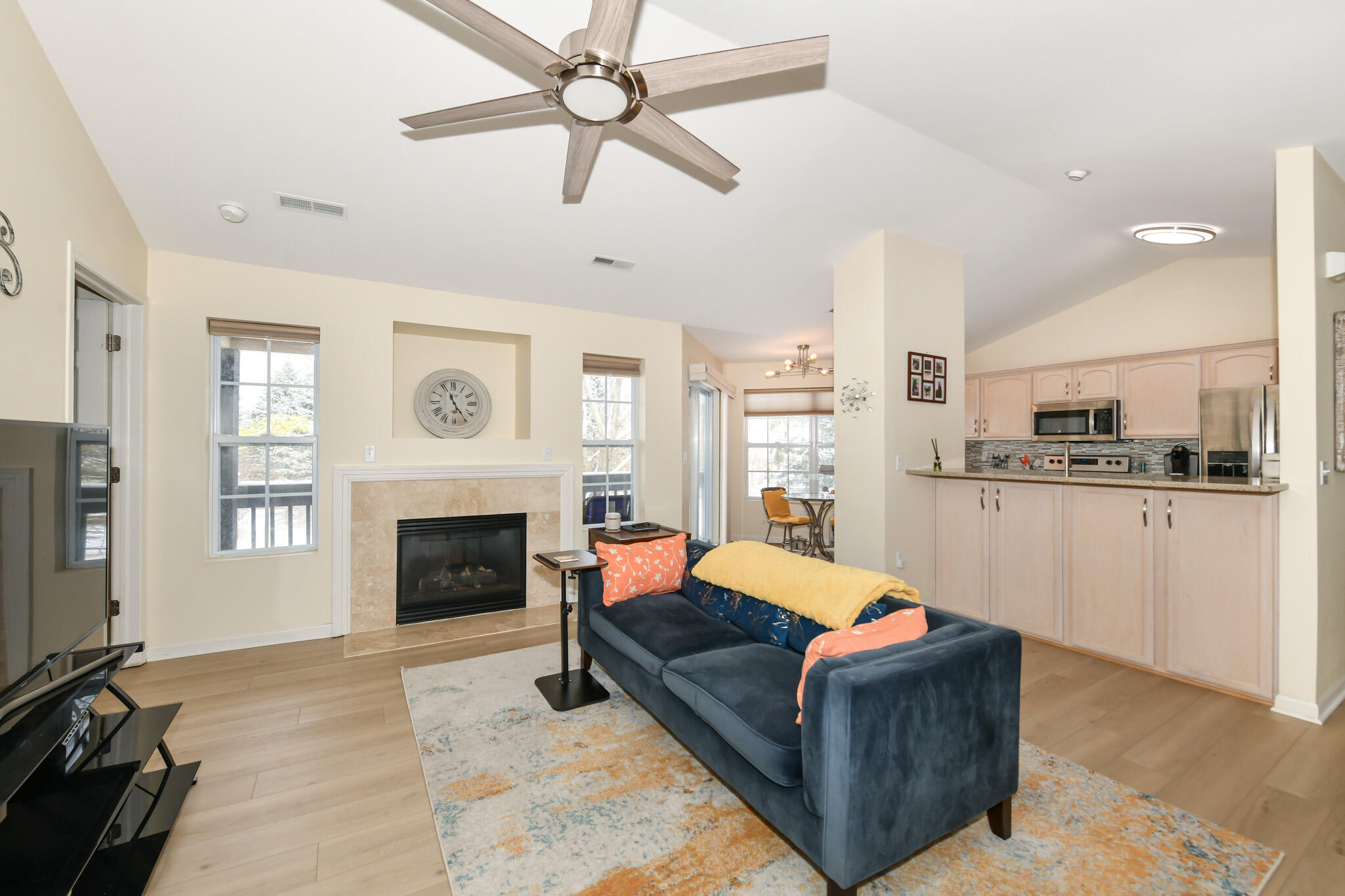 9128 West Elm Court, Unit F Franklin, WI 53132 - Photo 6 of 35 Fireplace