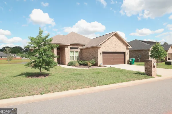 $327,500 | 110 Gwendolyn Avenue, Perry, GA 31069