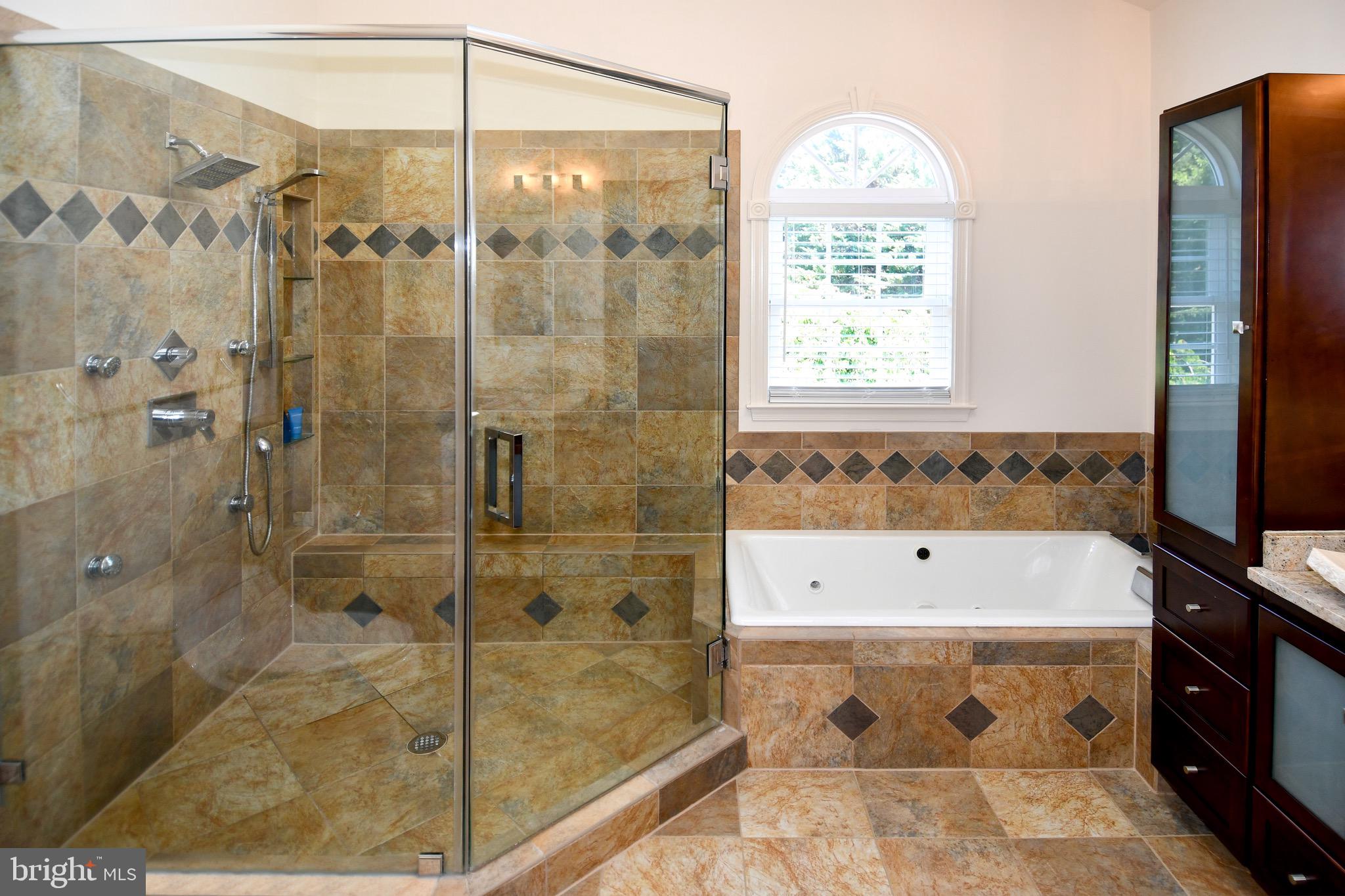 11061 Tottenham Lane Reston, VA 20194 - Photo 44 of 89