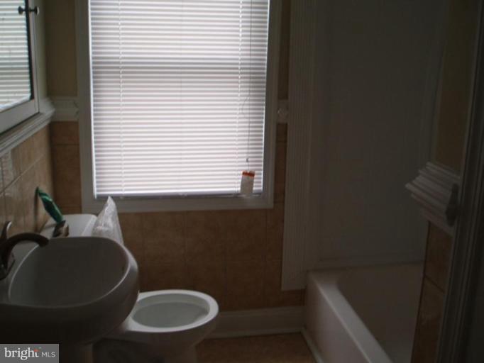 1550 Northbourne Road Baltimore, MD 21239 - Photo 13 of 13 Bath #2