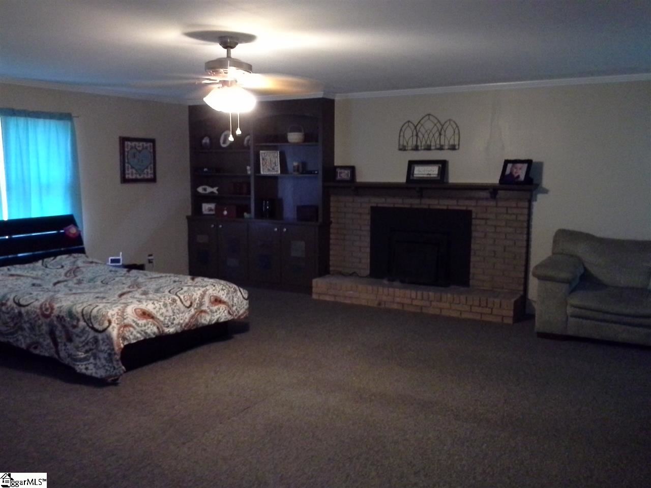 322 Taylor Road Greer, SC 29651 - Photo 13 of 17 Gallery Image 13
