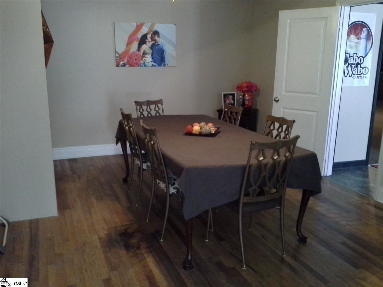 322 Taylor Road Greer, SC 29651 - Photo 6 of 17 Gallery Image 6