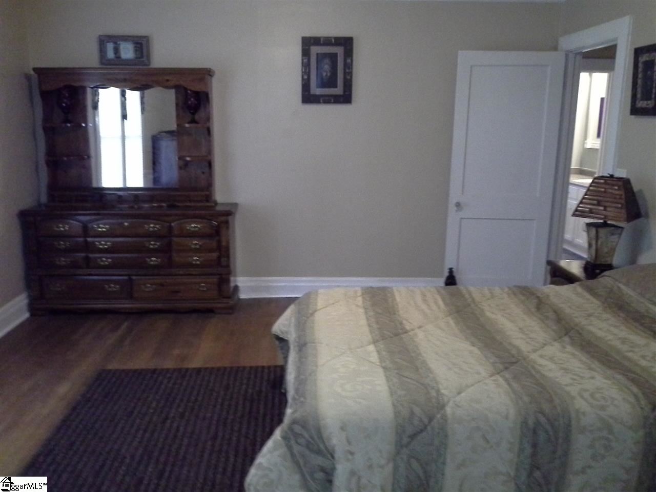 322 Taylor Road Greer, SC 29651 - Photo 10 of 17 Gallery Image 10