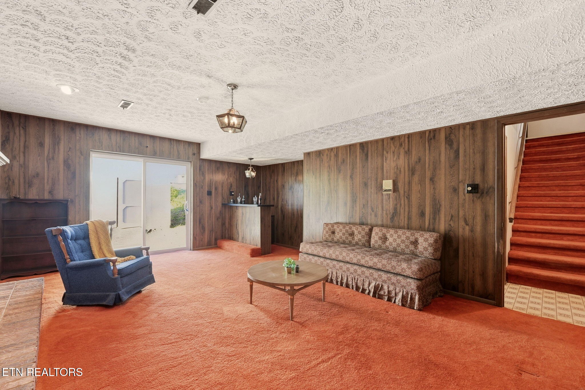 307 Walnut Street Clinton, TN 37716 - Photo 28 of 38 28-web-or-mls-(77)