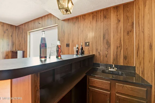 $395,000 | 307 Walnut Street, Clinton, TN 37716