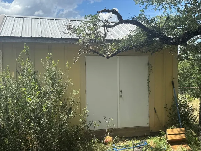 $574,000 | 3633 Outback Trail, Spicewood, TX 78669