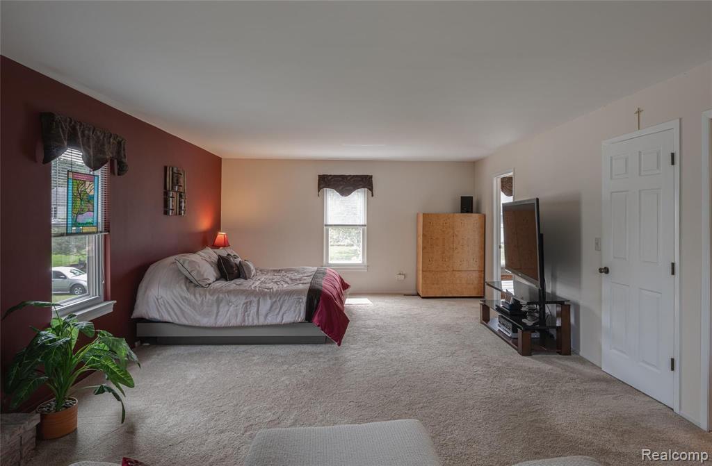 1354 North Fairview Lane Rochester Hills, MI 48306 - Photo 28 of 70