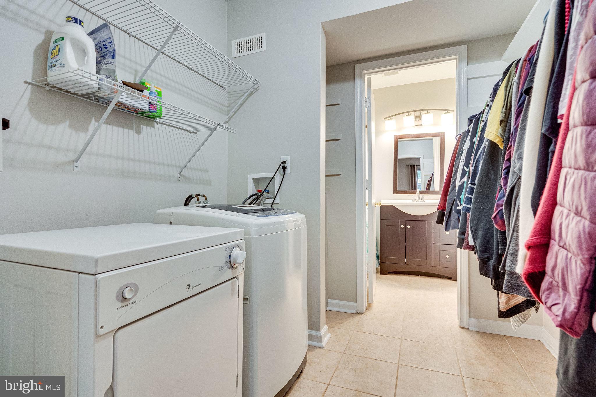 5900 Queenston Street, Unit 497 Springfield, VA 22152 - Photo 12 of 37 Large, walk through closet with laundry!