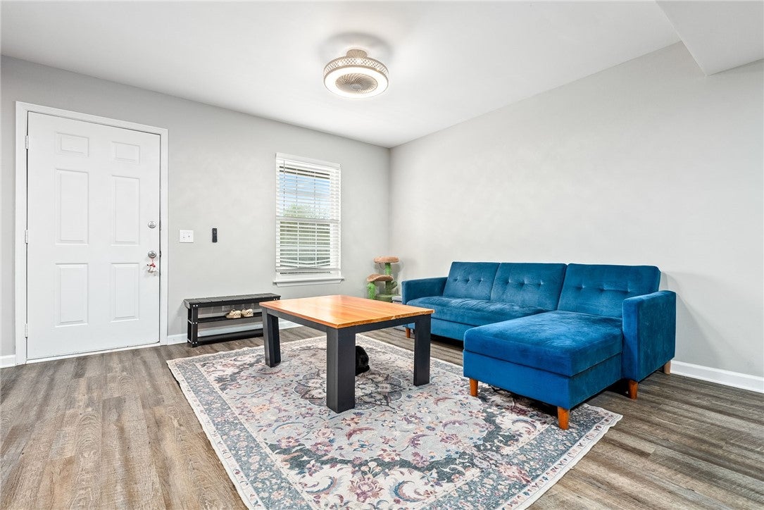 1761 Wire Road, Unit 111 Auburn, AL 36832 - Photo 2 of 17 Gallery Image 2