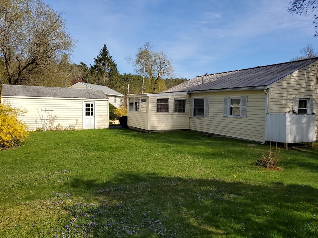 9 Highlandview Road Claremont, NH 03743 - Photo 24 of 28 Gallery Image 24