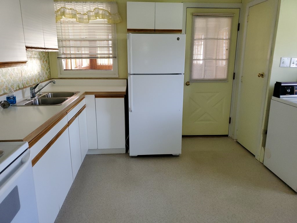 9 Highlandview Road Claremont, NH 03743 - Photo 10 of 28 Gallery Image 10