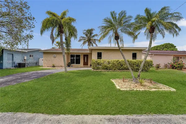 $439,900 | 11700 Northwest 33rd Street, Sunrise, FL 33323