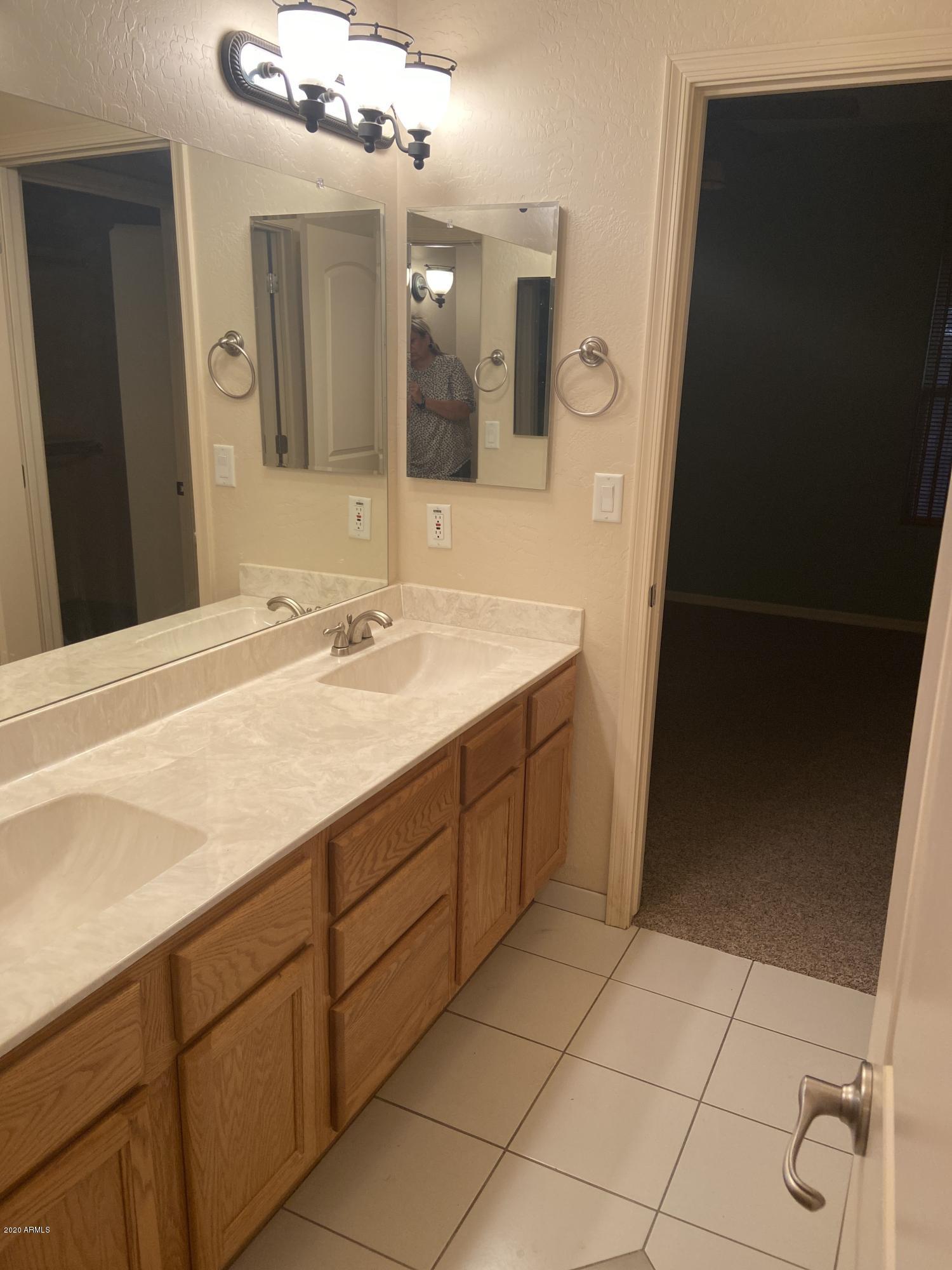 28261 North Sidekick Road Florence, AZ 85132 - Photo 35 of 68 Photo Nov 16, 5 30 42 PM