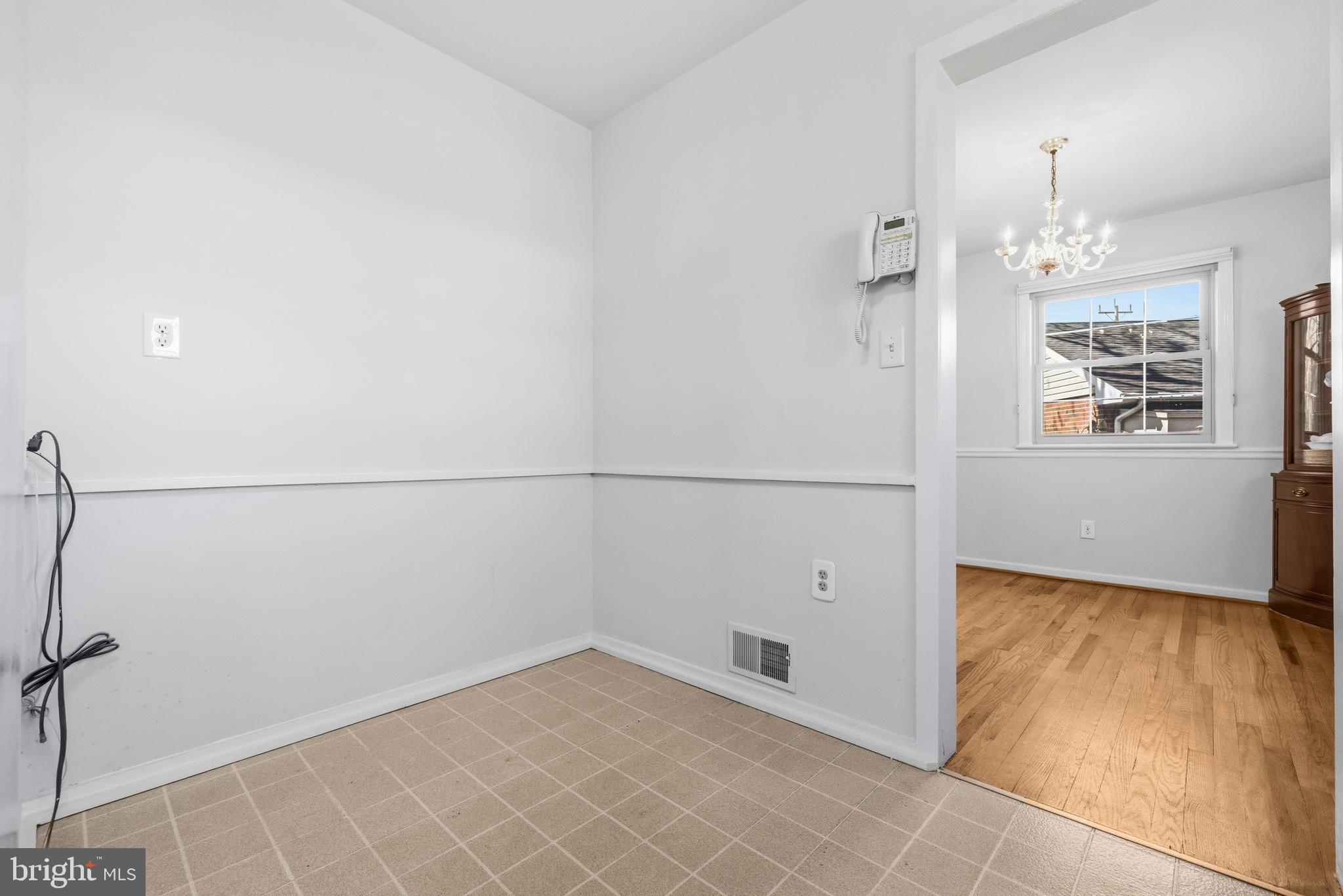 2502 Hughes Road Hyattsville, MD 20783 - Photo 15 of 37