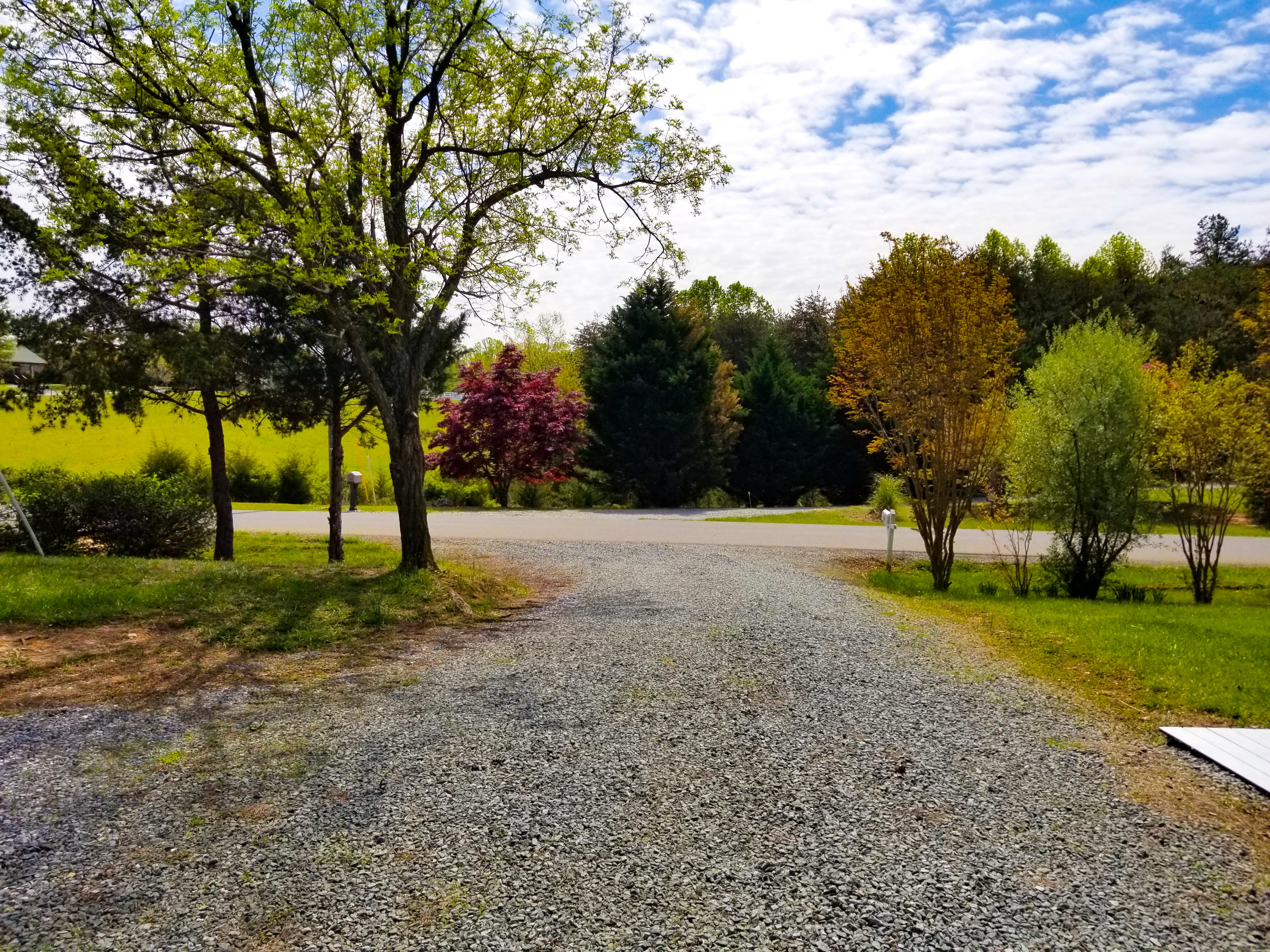 301 High Point Road Moneta, VA 24121 - Photo 13 of 35 12