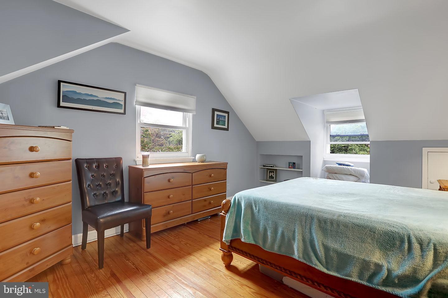 2510 Pinebrush Road Baltimore, MD 21209 - Photo 11 of 28 Bedroom (Master)