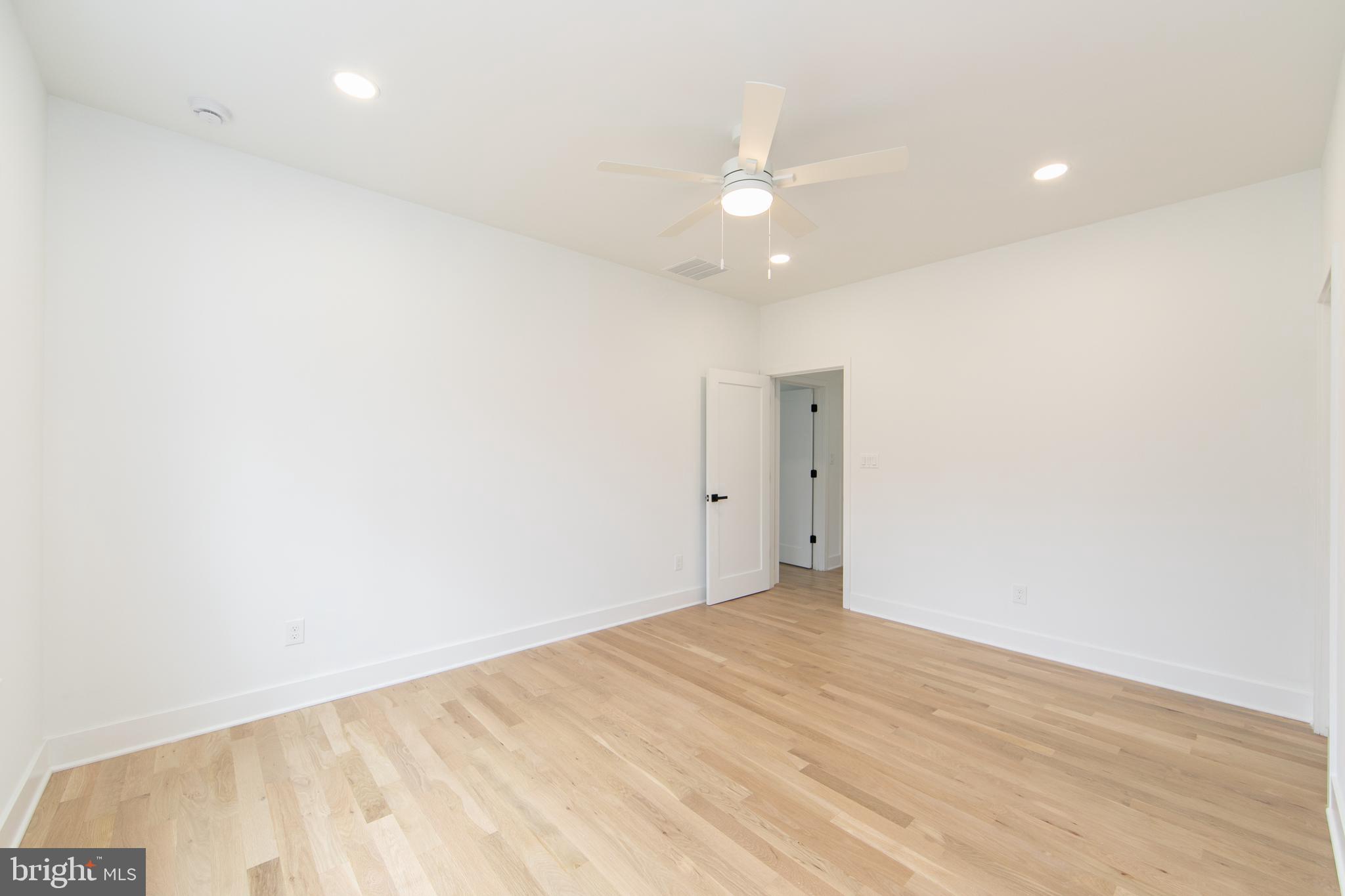 371 Kresson Road Cherry Hill, NJ 08034 - Photo 33 of 51 a view of an empty room