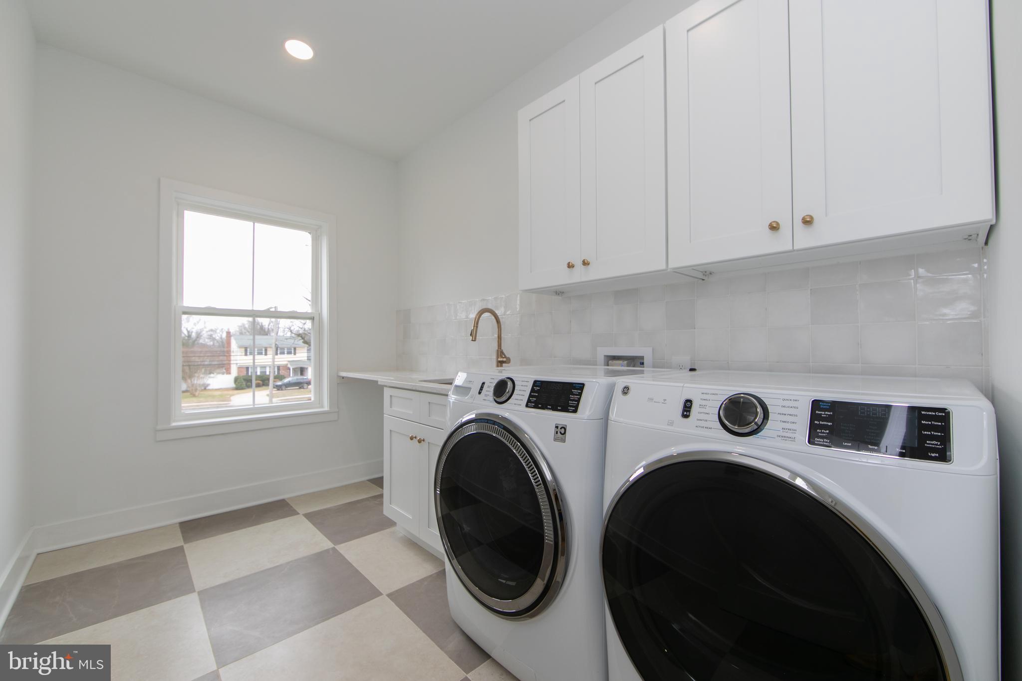 371 Kresson Road Cherry Hill, NJ 08034 - Photo 46 of 51 a utility room with dryer and washer