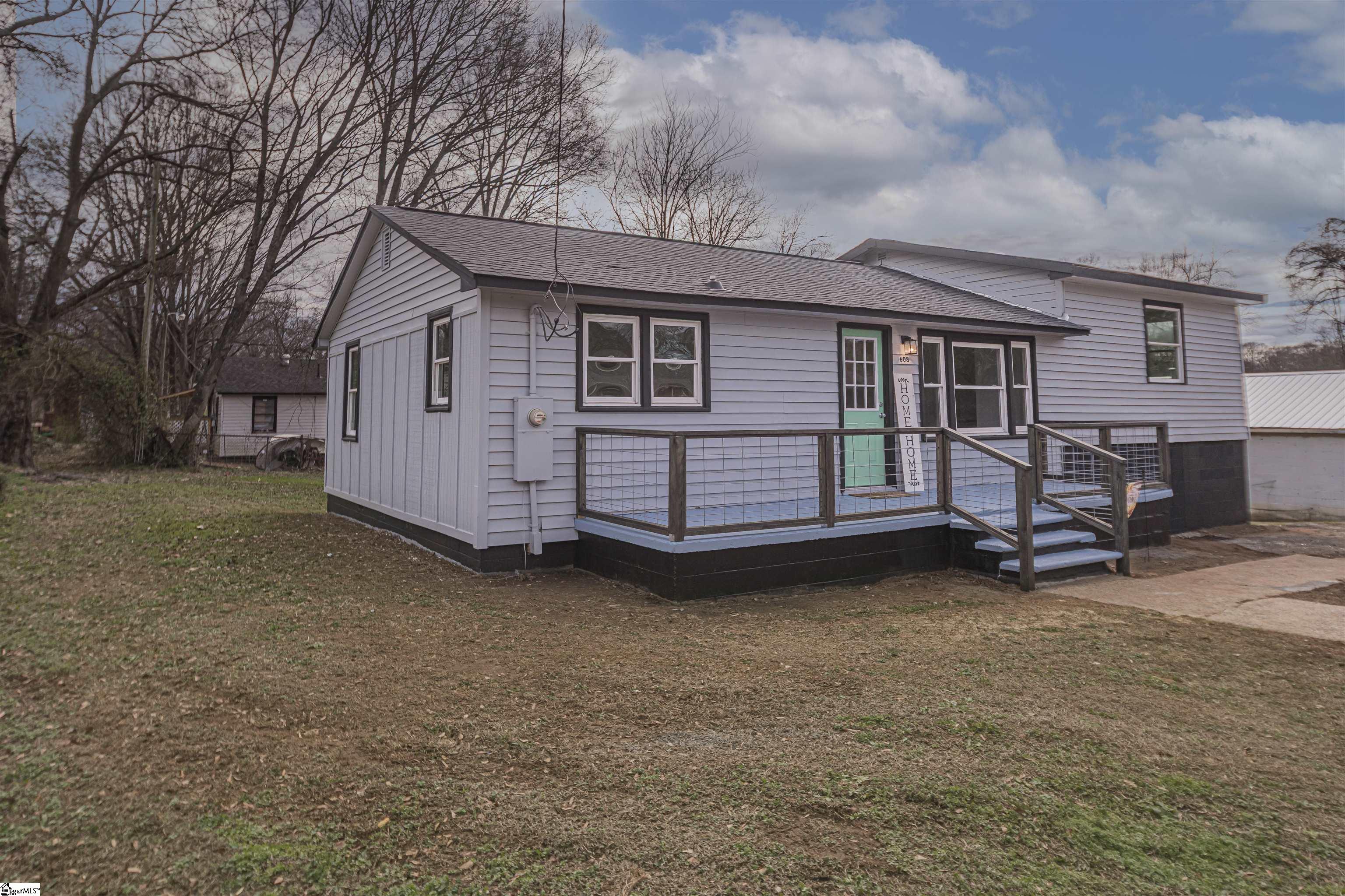 608 Littlejohn Street Gaffney, SC 29341 - Photo 4 of 44