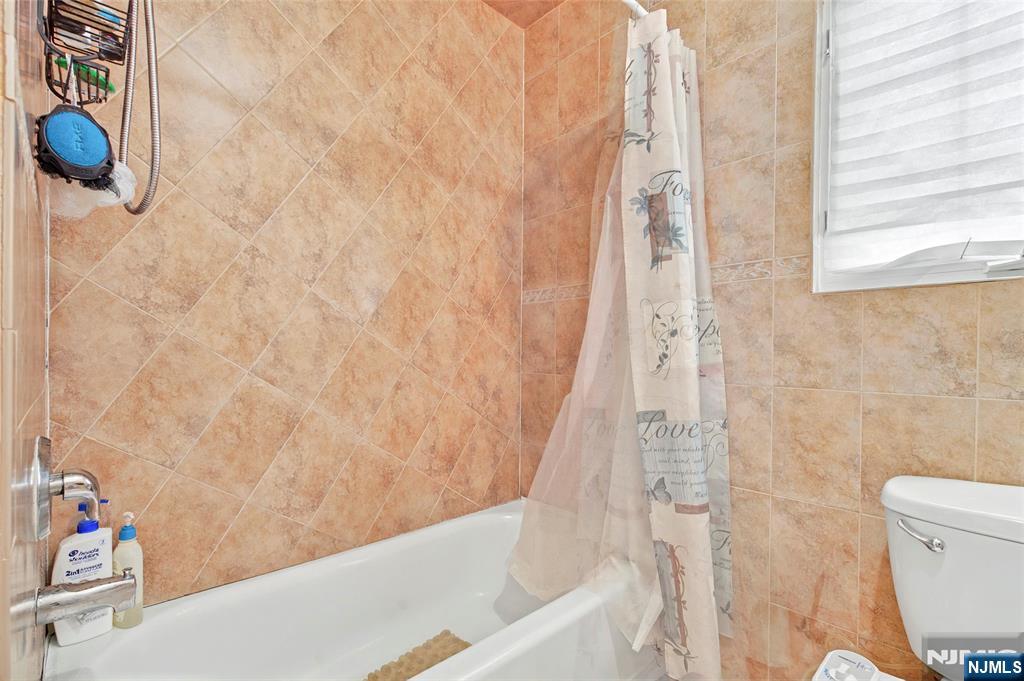 286 James Street Hackensack, NJ 07601 - Photo 36 of 50