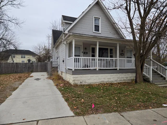 $184,900 | 35743 East Michigan Avenue, Wayne, MI 48184