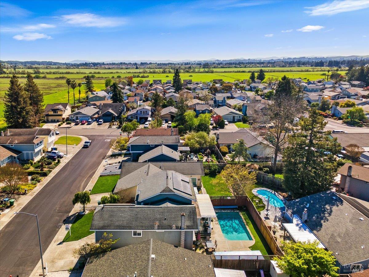 4457 Graywhaler Lane Rohnert Park, CA 94928 - Photo 50 of 51 a view of a city with an ocean