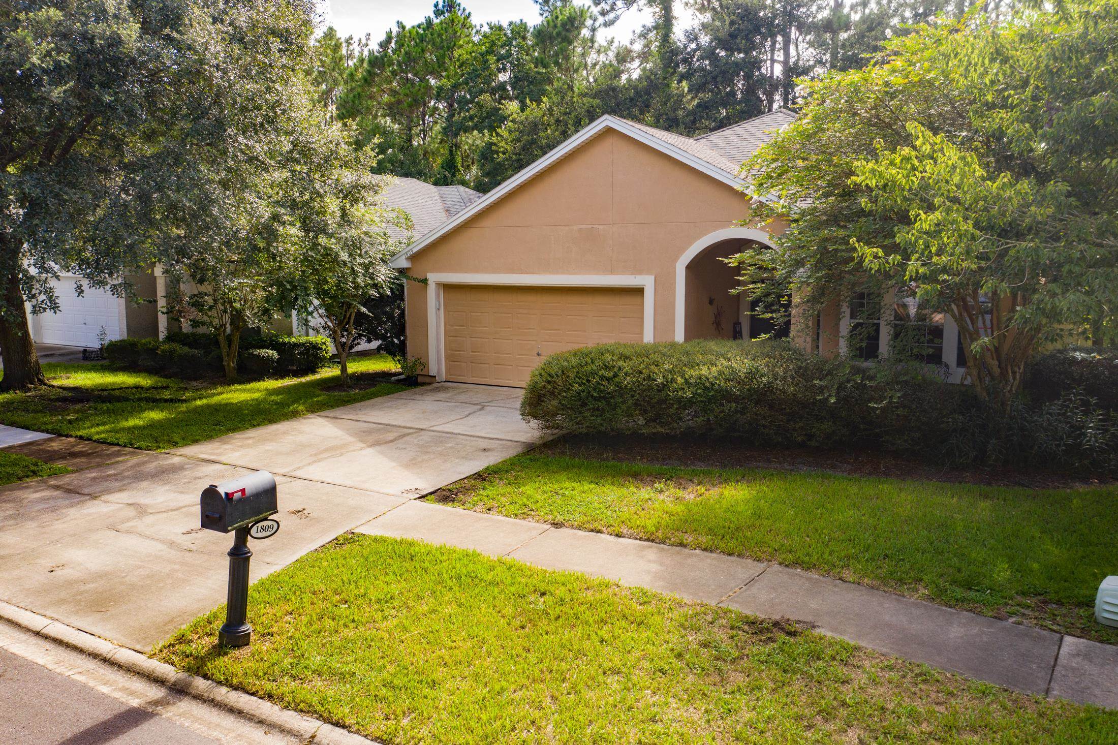 1809 Keswick Road St. Augustine, FL 32084 - Photo 39 of 39 a front view of house with yard and green space