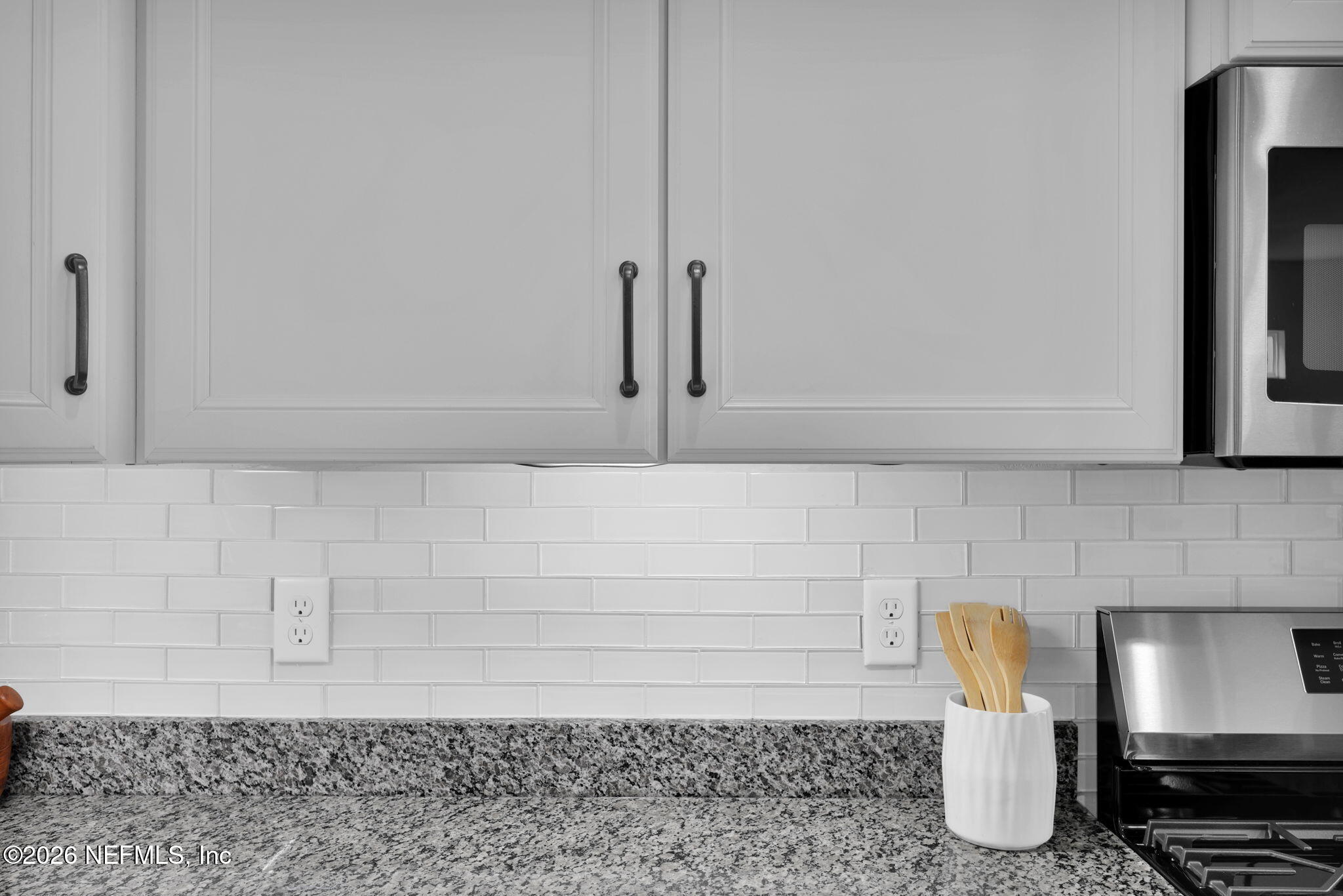 37 Rinaldo Way Ponte Vedra, FL 32081 - Photo 15 of 89 Under cabinet lighting