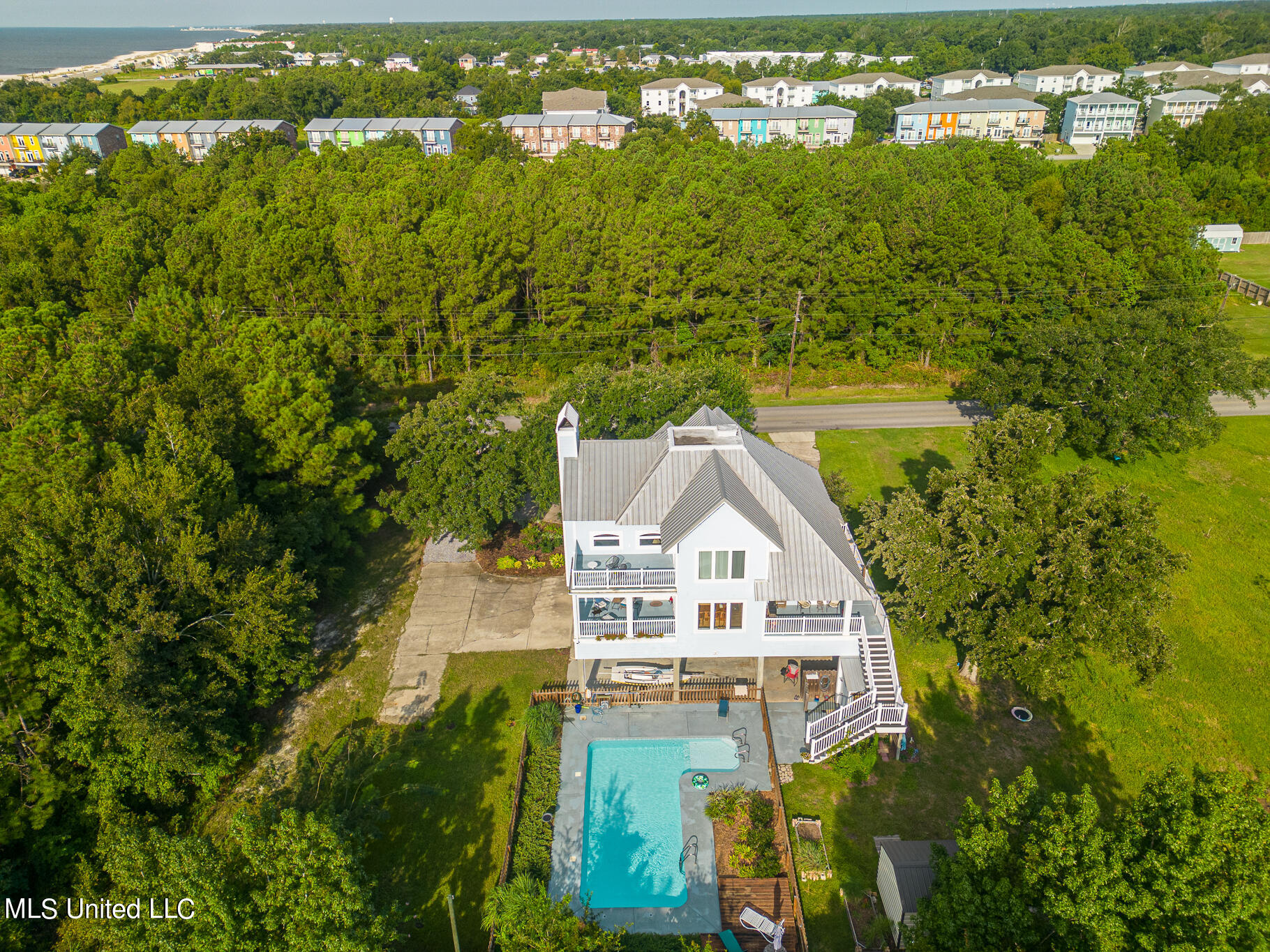 192 White Harbor Road Long Beach, MS 39560 - Photo 3 of 40 2a