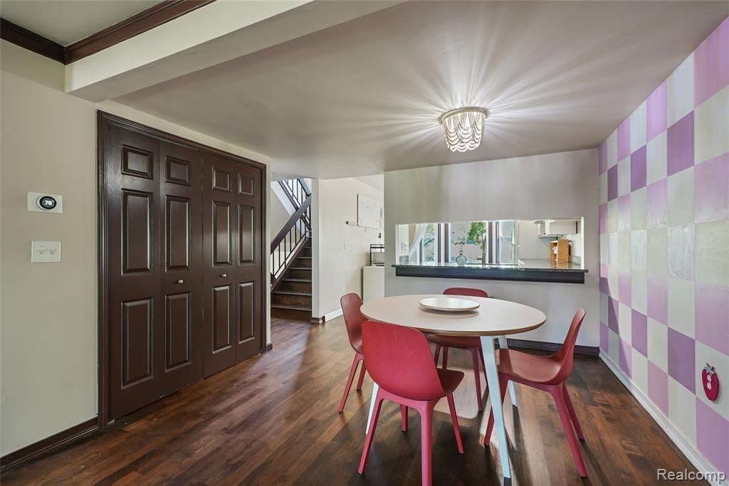 826 Seville Row Detroit, MI 48202 - Photo 20 of 44 Gallery Image 20