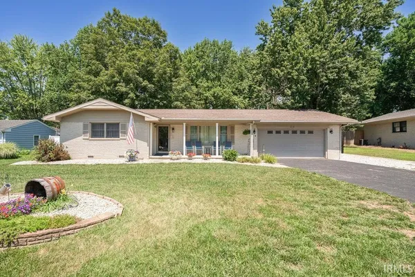$185,000 | 218 Holiday Lane, Greentown, IN 46936