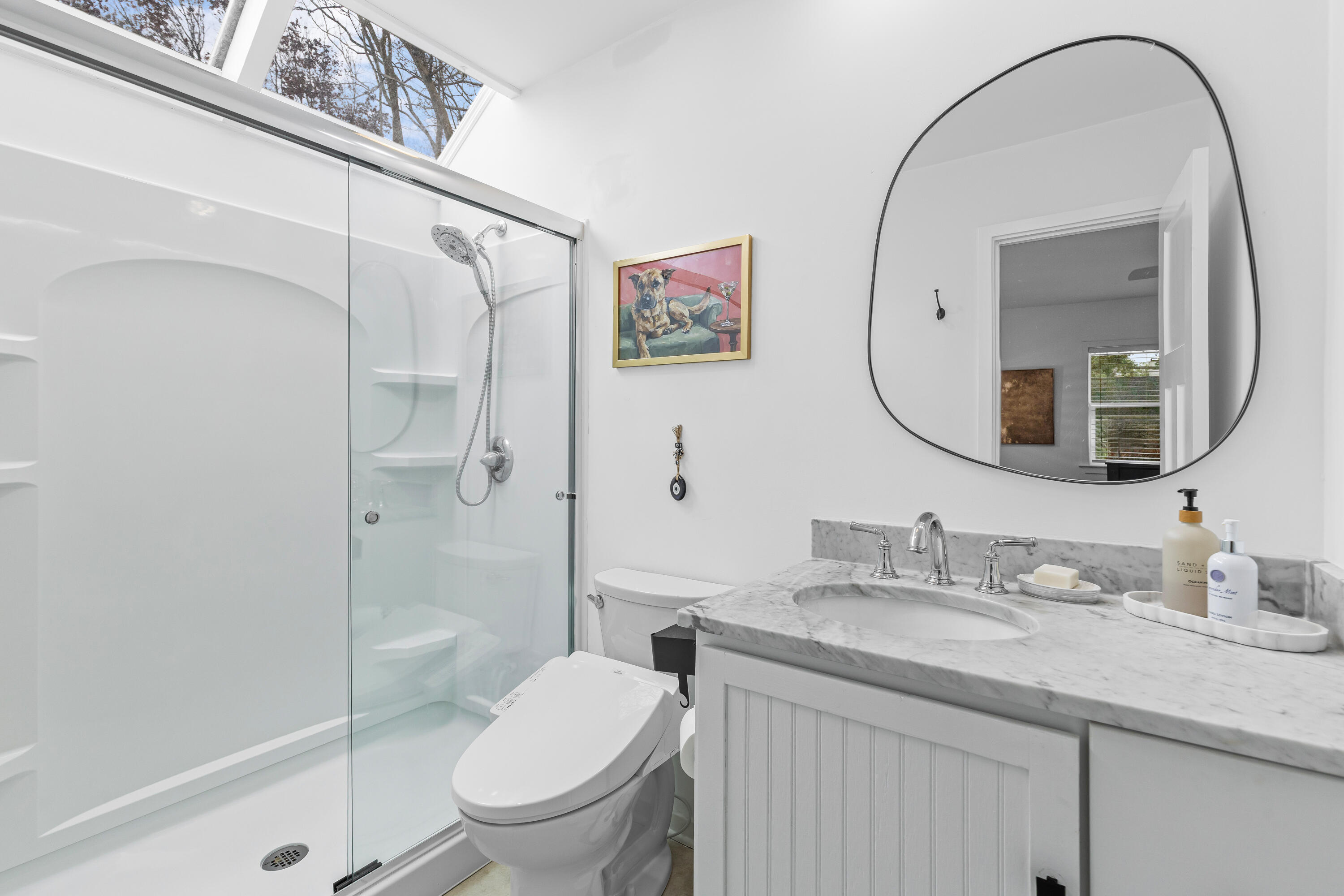 1115 Honeysuckle Court Mount Pleasant, SC 29464 - Photo 11 of 19 Primary En Suite Bathroom