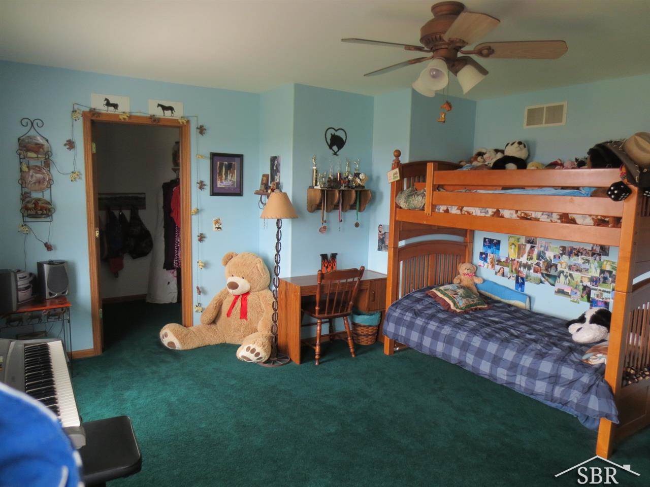 10085 Carter Road Freeland, MI 48623 - Photo 12 of 16 31188531-11.JPG