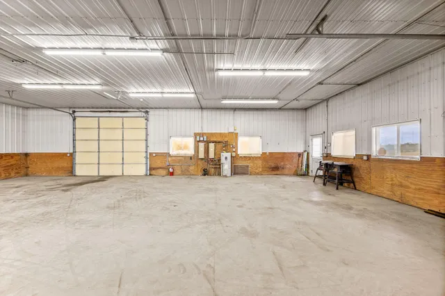 $640,000 | 3990 Moore Avenue Northwest, Annandale, MN 55302