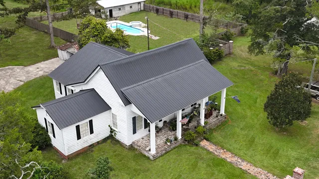 $470,000 | 106 County Rd S-18-134, Reevesville, SC 29471