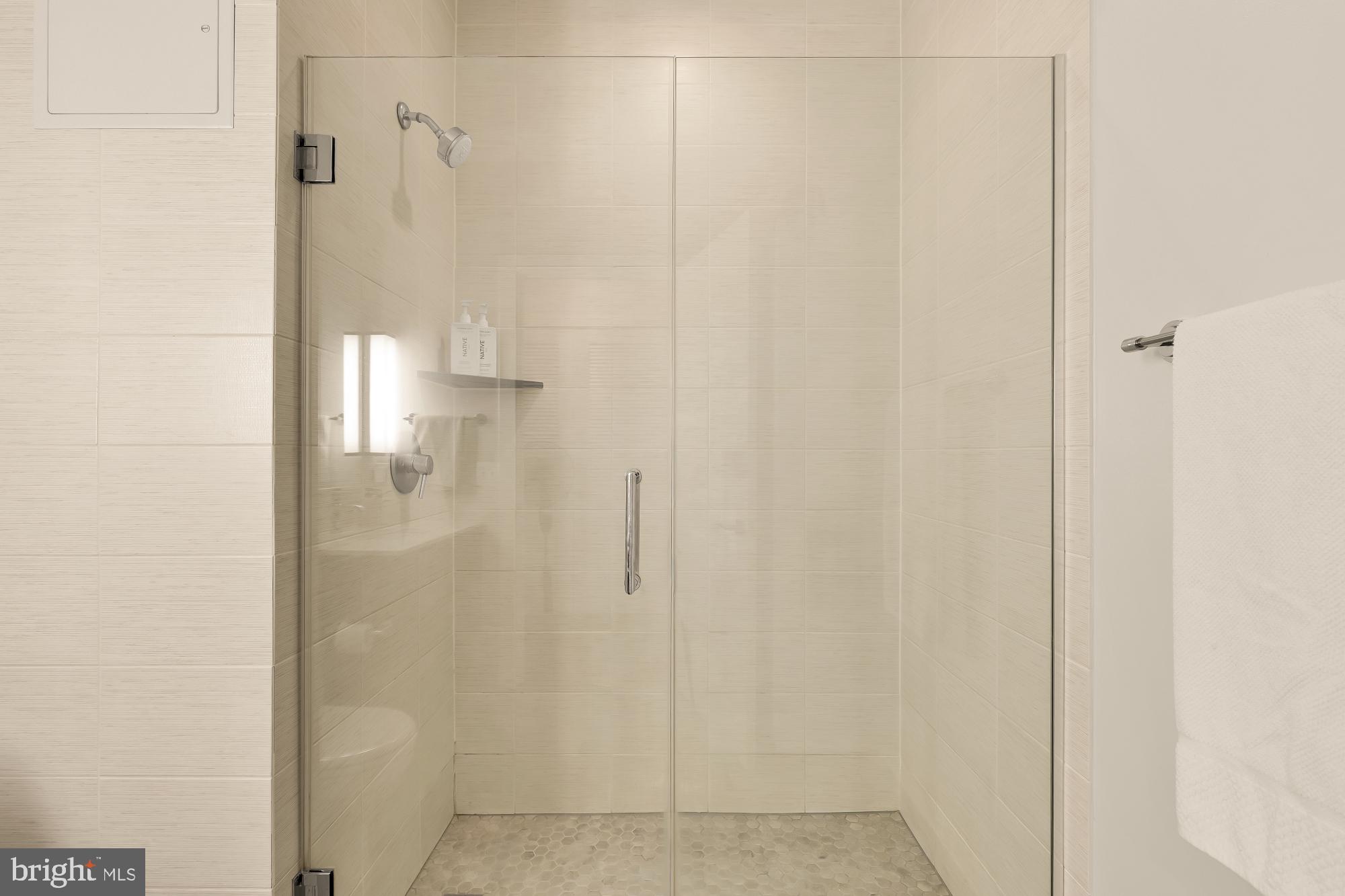 1401 R Street Northwest, Unit PH3 Washington, DC 20009 - Photo 25 of 37