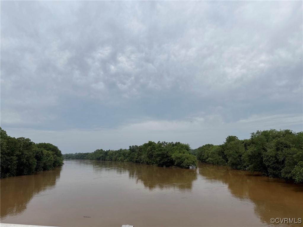 1252 Columbia Road Columbia, VA 23038 - Photo 41 of 41 James River nearby!!