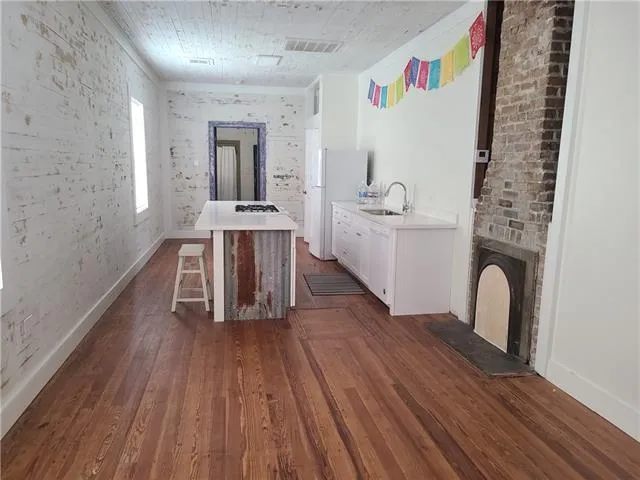 $1,200 | 422 Hamilton Street, Gretna, LA 70053