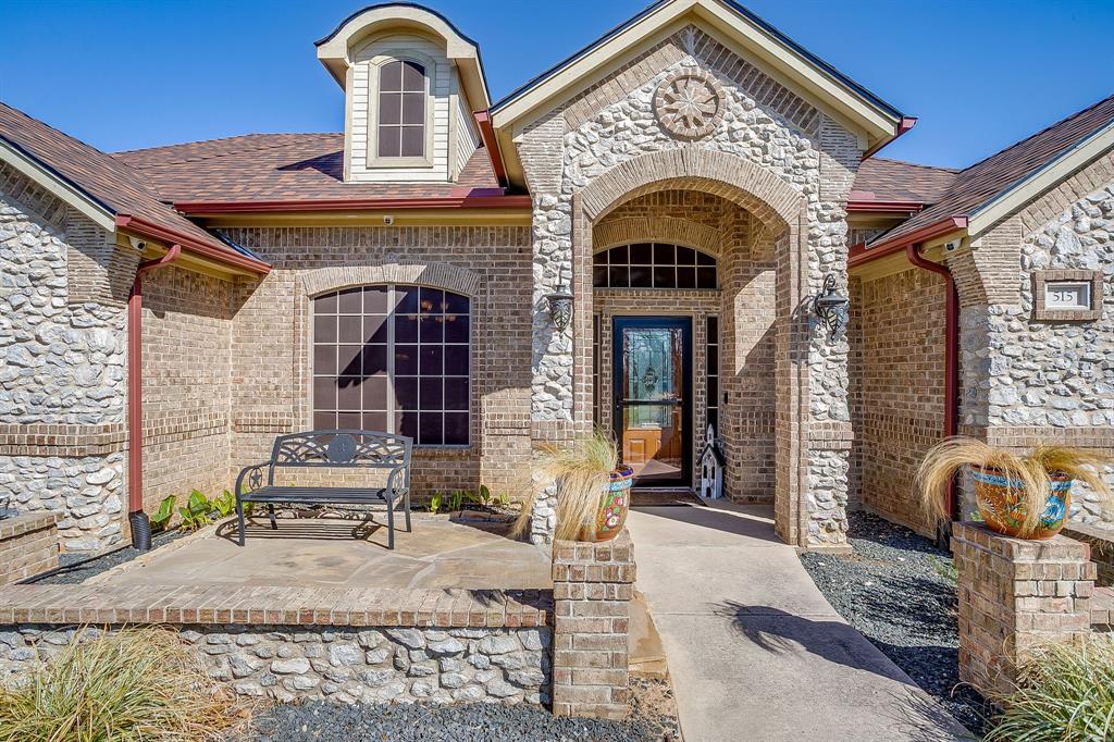 515 Morrow Road Springtown, TX 76082 - Photo 4 of 40