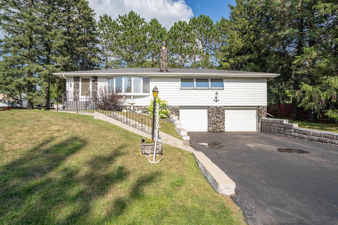 2424 Hutchinson Road Duluth, MN 55811 - Photo 1 of 1 Gallery Image 1
