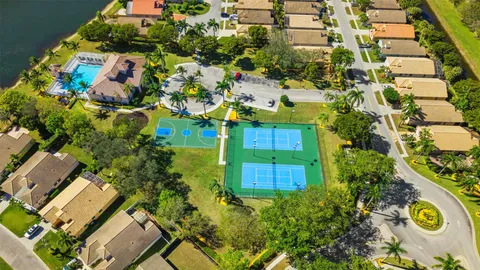 $399,999 | 8135 Bellagio Lane, Boynton Beach, FL 33472